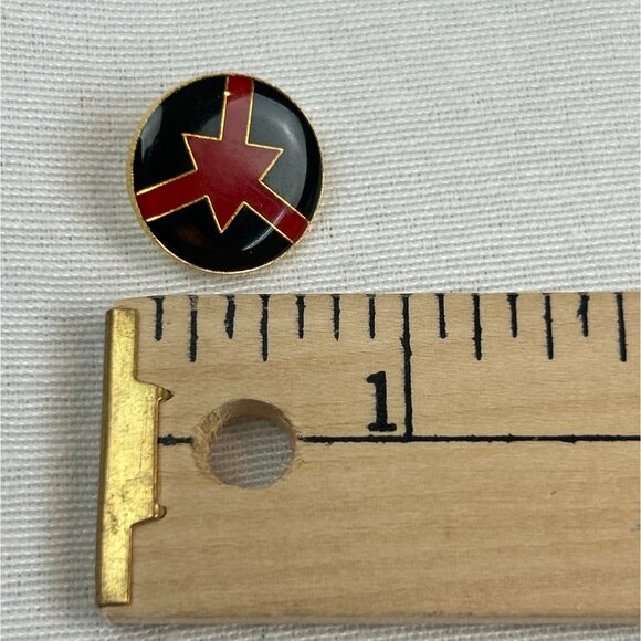 ASP Tactical Training Enamel Lapel Pin With Red Star & Black Background - Picture 4 of 4